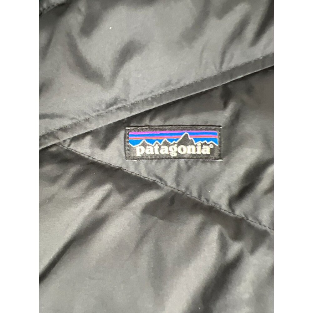 Patagonia Women’s Large Silent Down Parka Long Puffer Hooded Coat Black - Picture 3 of 14